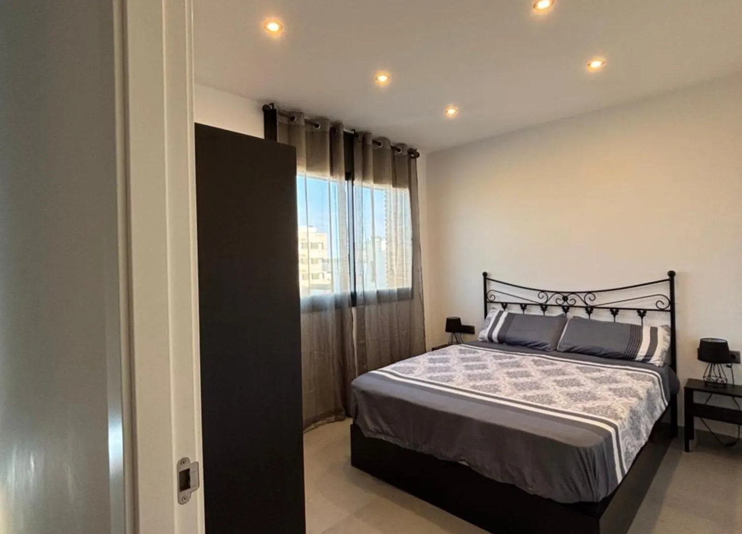 Holiday home Casa Con Piscina Y Parking En Roda De Bera